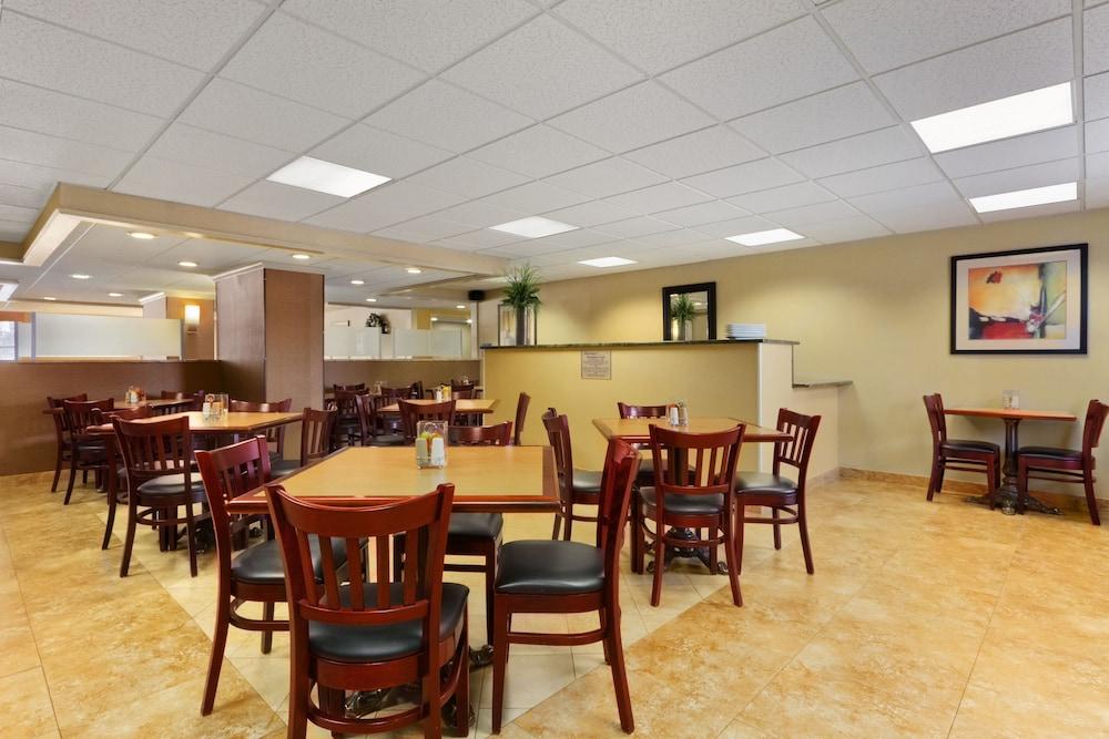 Comfort Inn & Suites Glen Mills - West Chester Exteriér fotografie