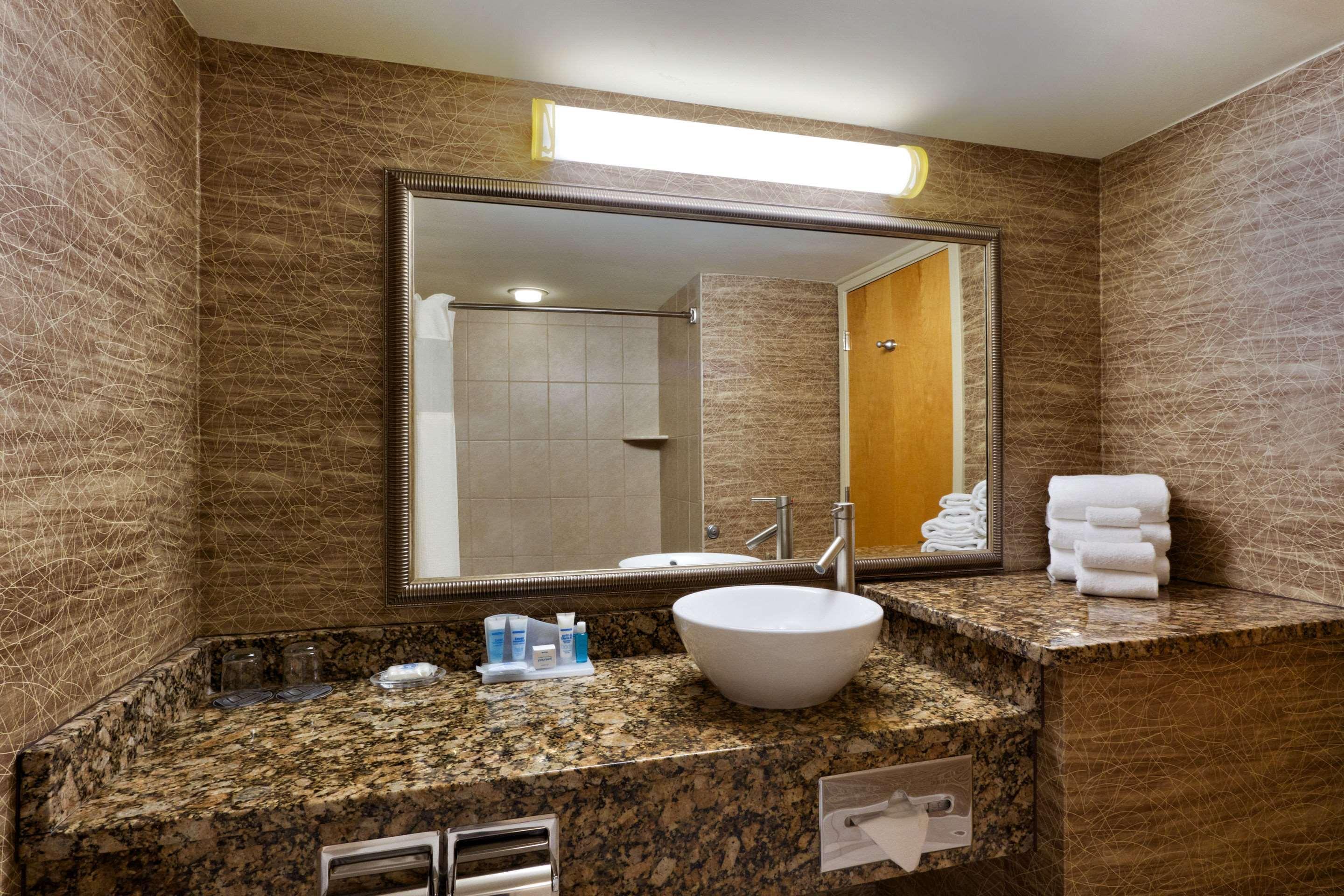 Comfort Inn & Suites Glen Mills - West Chester Exteriér fotografie