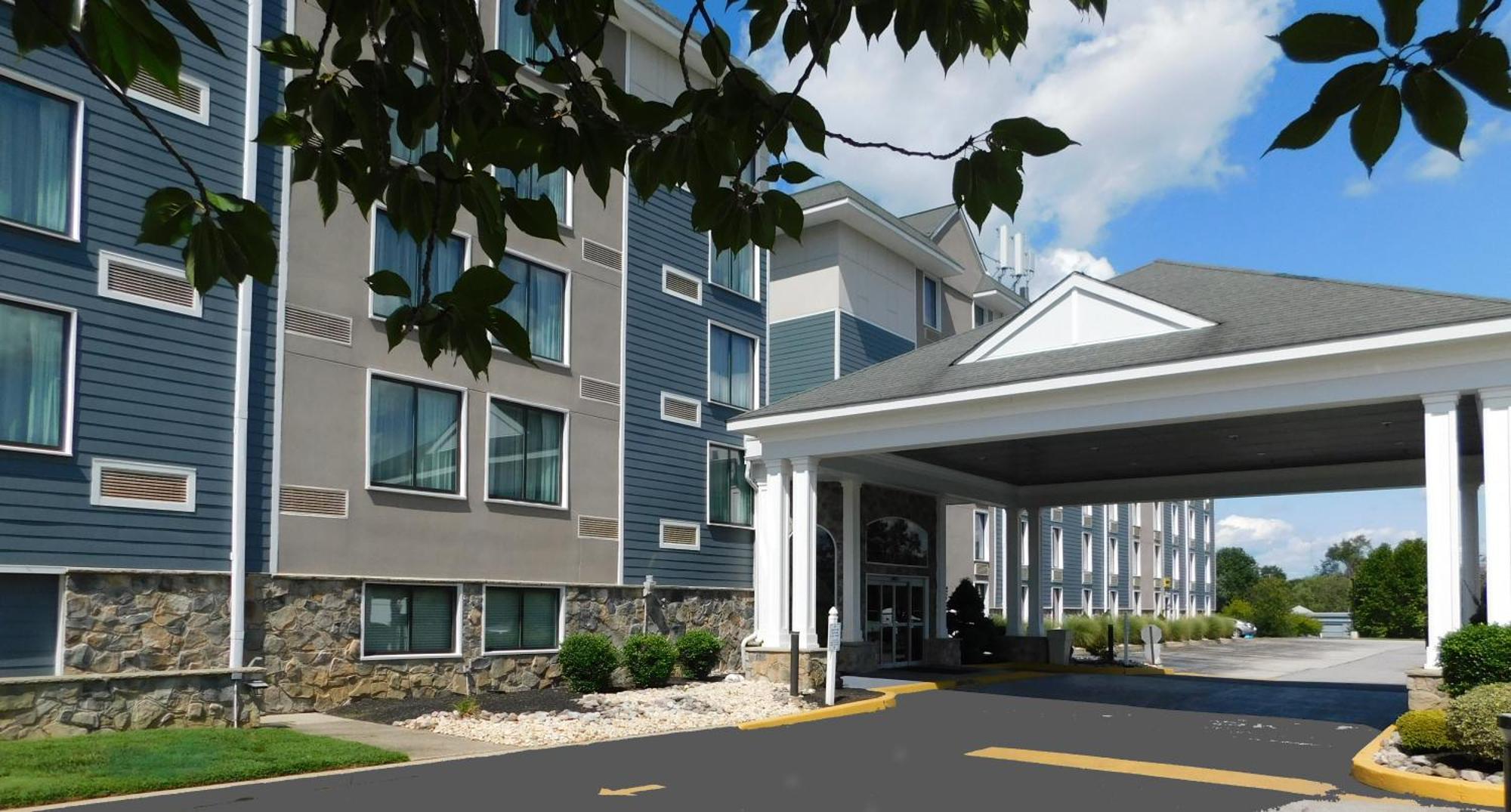 Comfort Inn & Suites Glen Mills - West Chester Exteriér fotografie