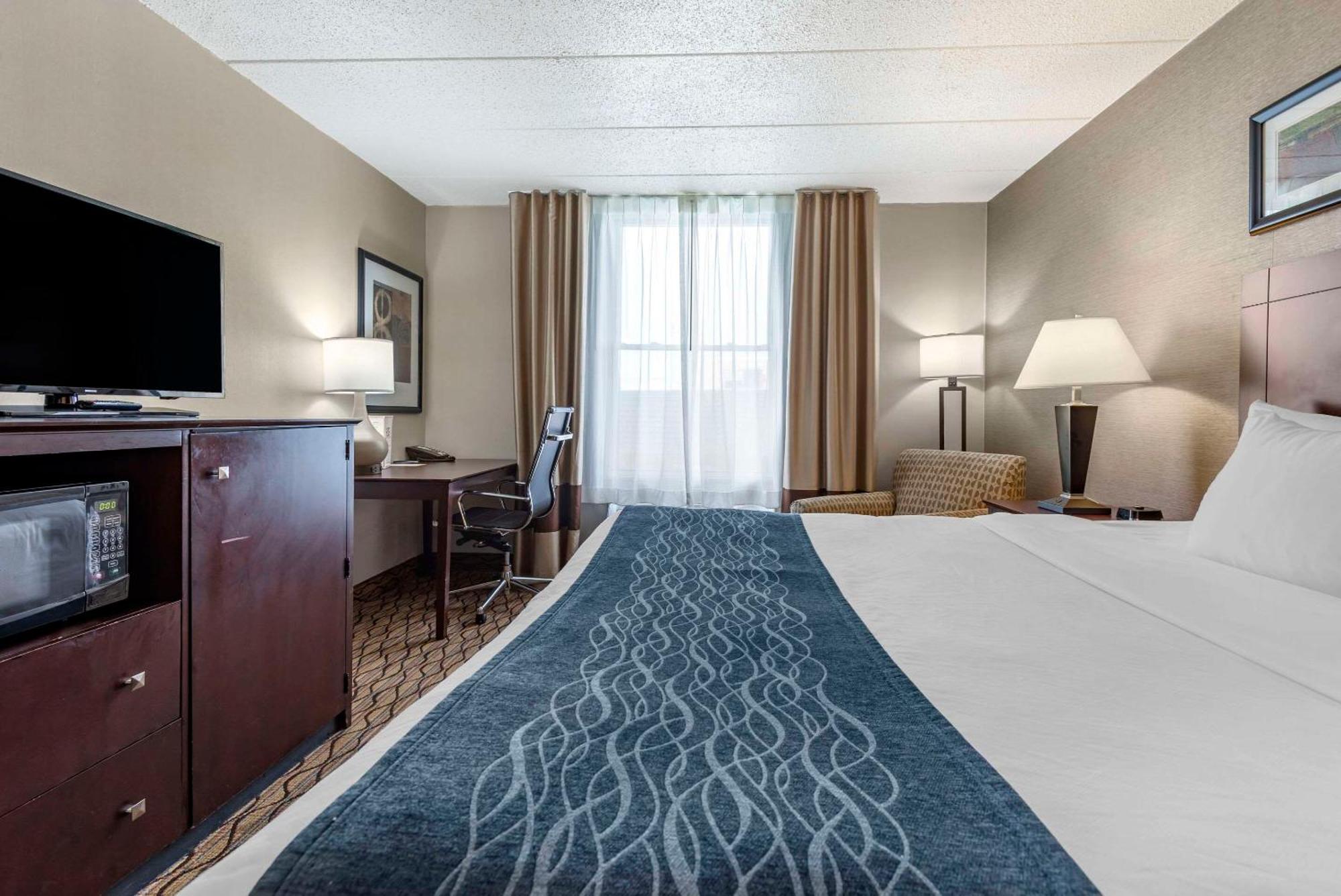 Comfort Inn & Suites Glen Mills - West Chester Exteriér fotografie