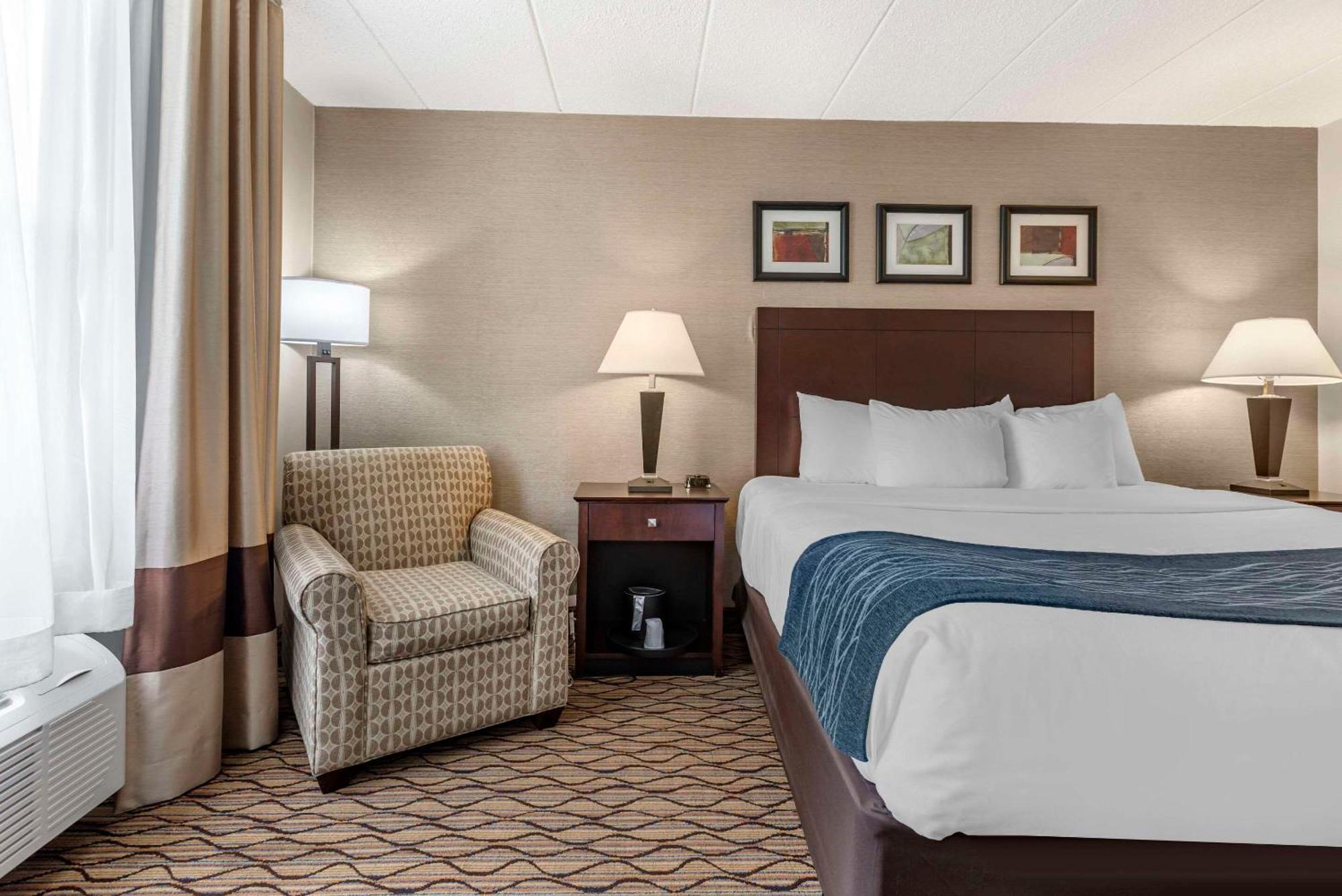 Comfort Inn & Suites Glen Mills - West Chester Exteriér fotografie